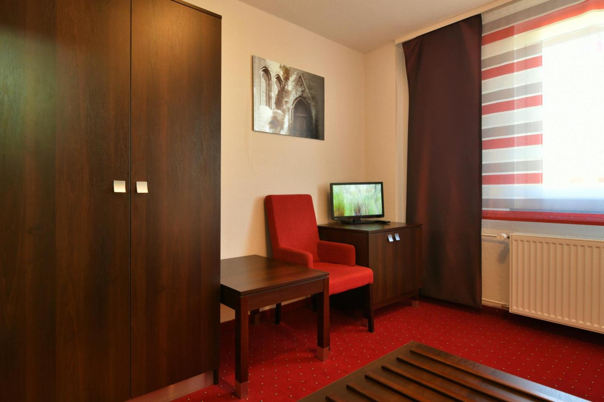 Skyhotel Мерзебург Стая снимка